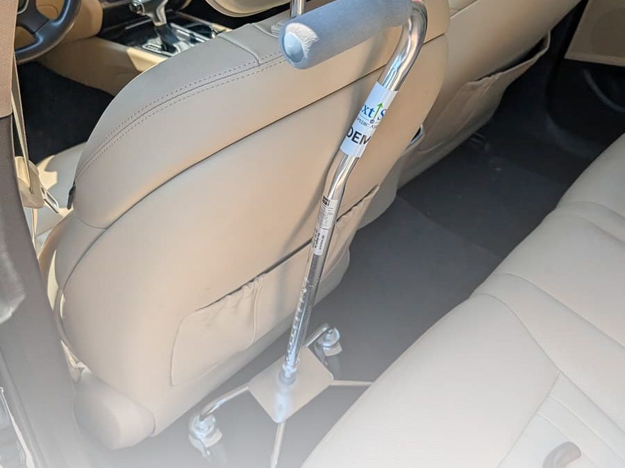 Quadcane With Wheels